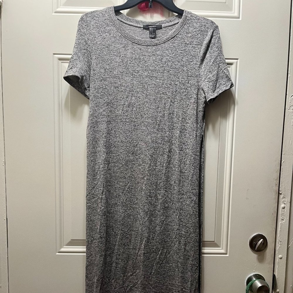 Forever21 Gray Long Line Shirt Size M